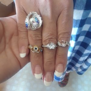 🌞NWT🌞 Buy 1 get 1 Free🌞4 Rings Size 8🌞